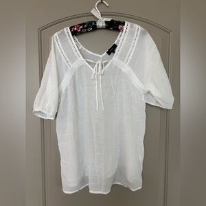 White linen-like summery top